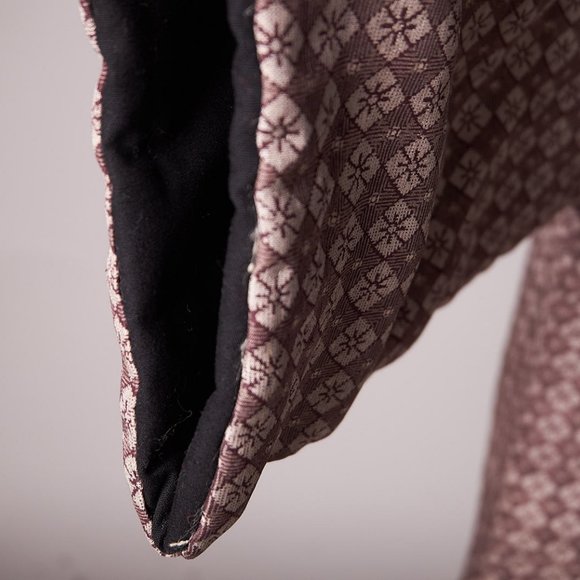 Vintage 1960s Japanese Padded Winter Kimono - Picture 5 of 10